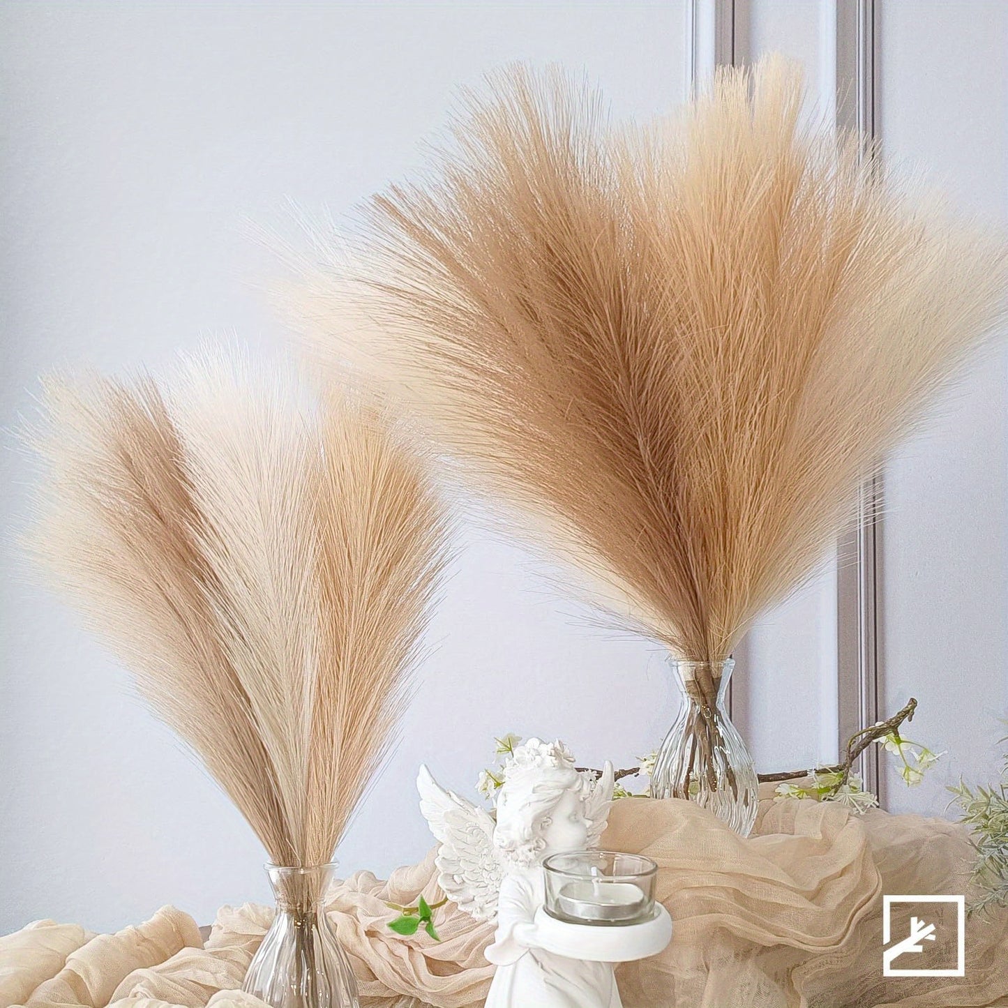 Luxurious Faux Feathers